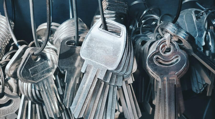 Expert tile roof repair services in Fluvanna, TX